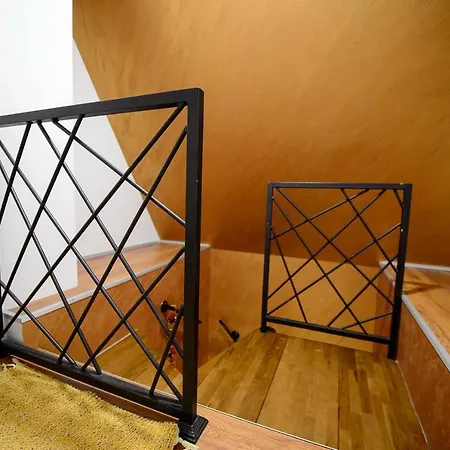 Sisarka Centar * Divčibare